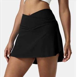 Halara tennis skirt like new